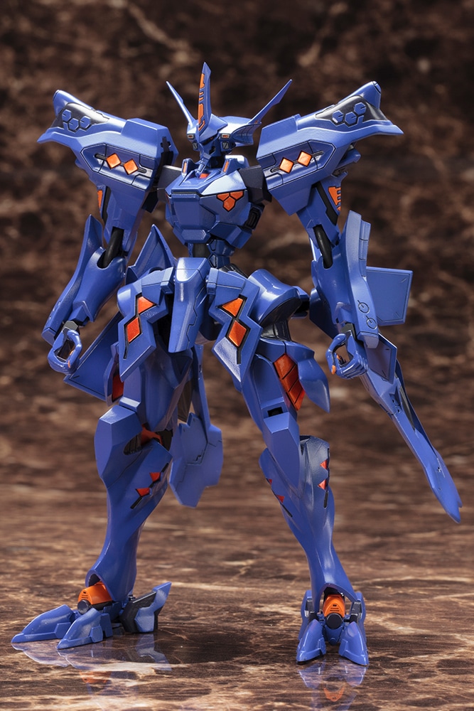 1/144 武御雷 Type-00R 斯衛軍第16大隊指揮官機(1/144 武御雷 Type-00R