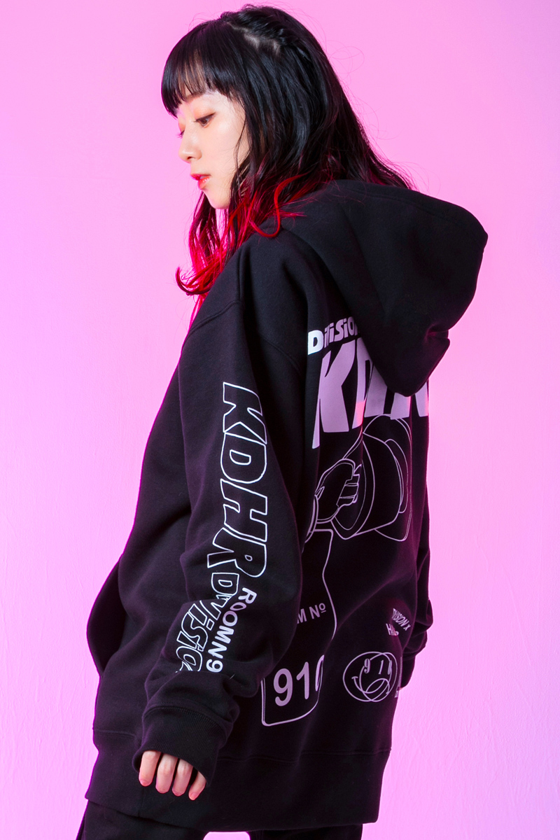 工藤晴香×激ロック×ゲキクロ×DI:VISIONコラボ 限定パーカー “ROOM910