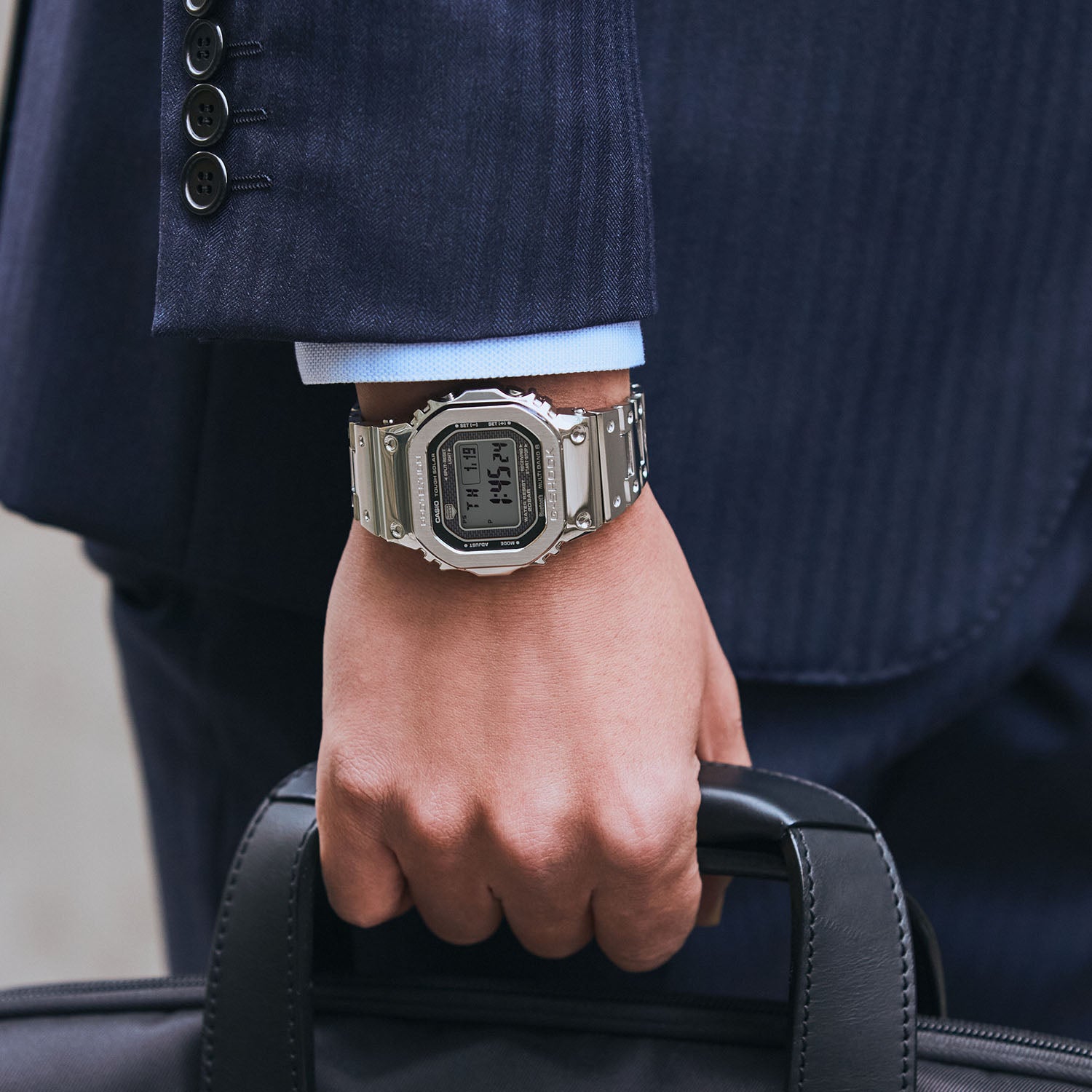 Gショック】フルメタル / スマートフォンリンク&電波ソーラー / GMW