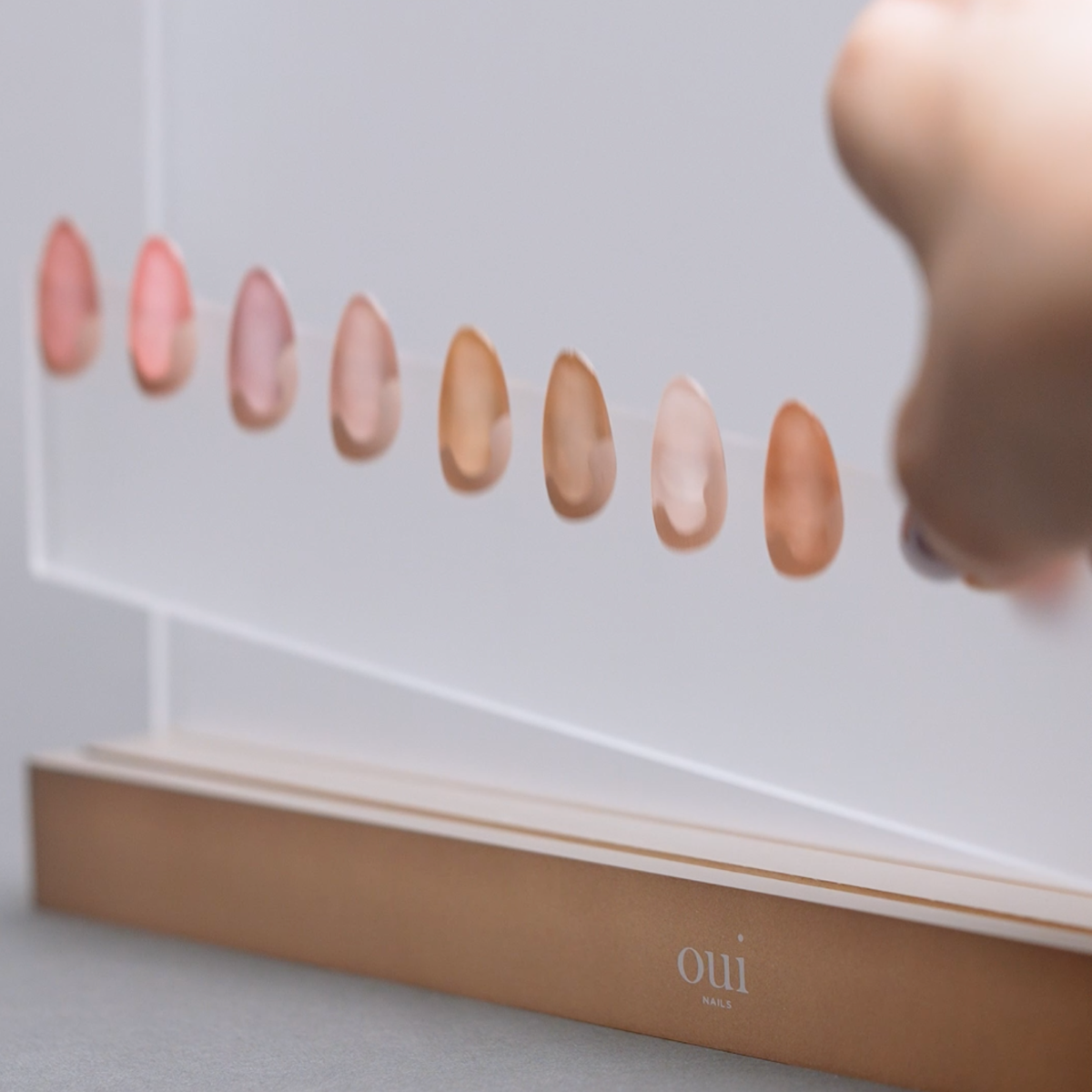 oui nails アートチップディスプレイ | 【公式】まつ毛エクステ商材の