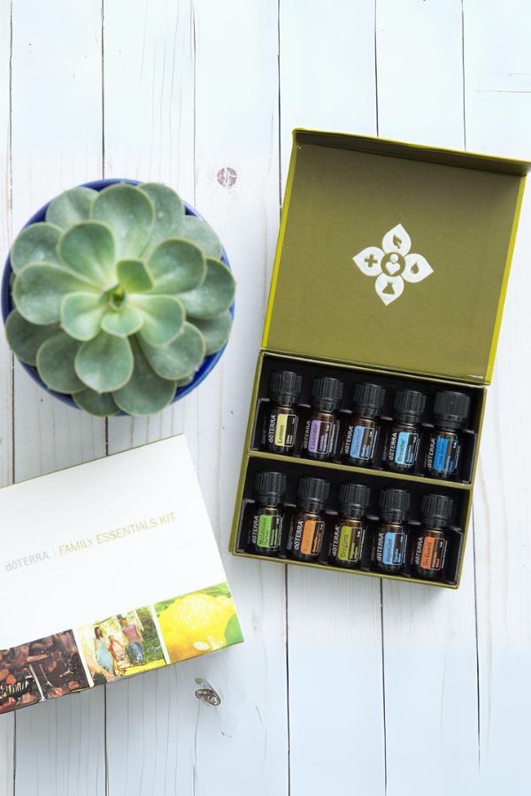 doTERRA Family Essentials Kit | dōTERRA Essential Oils – Home