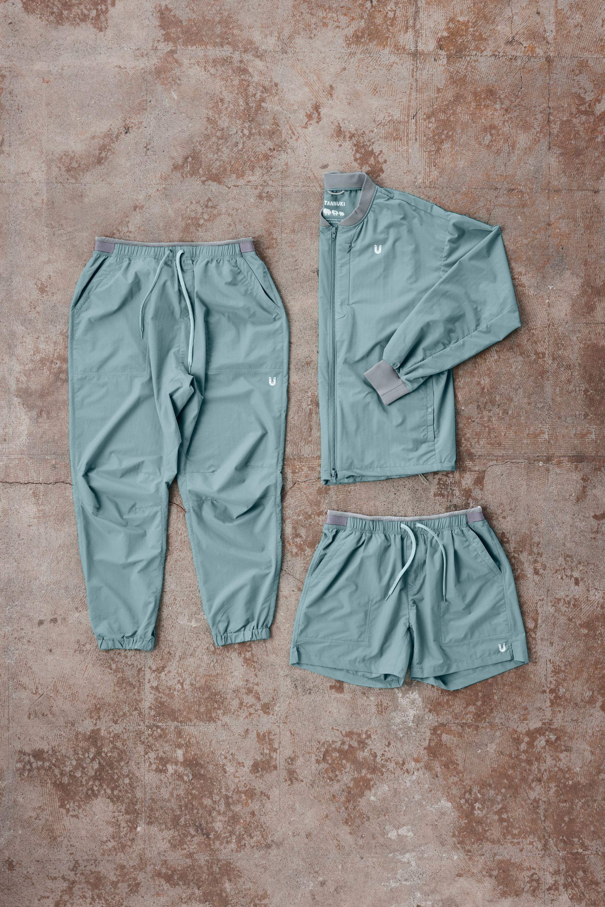 Sato Wind Blouson（通気するブルゾン型ウインドシェル）【TANNUKI