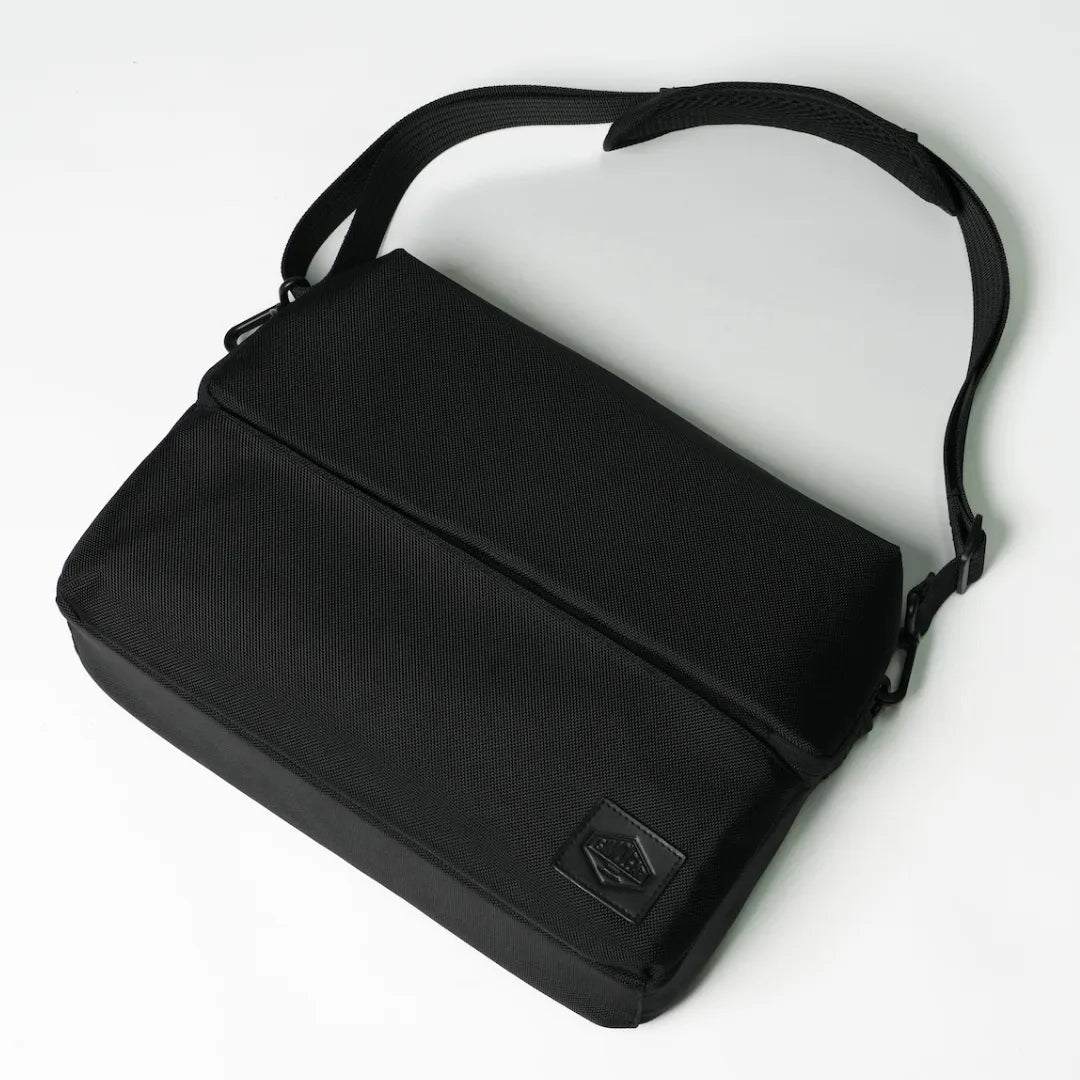 TSB16｜TSUNAGU BAG SWIFT A4ショルダーバッグ – SIMCLEAR STORE