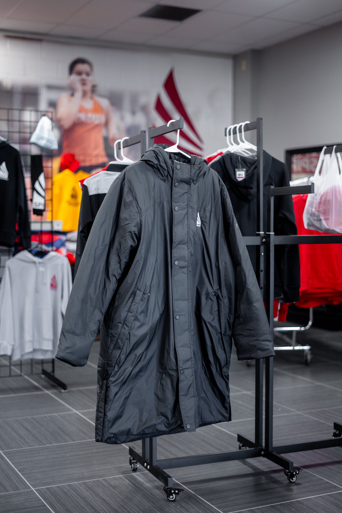 Men's UA Storm Insulated Bench Coat – Shop SPIRE Academy