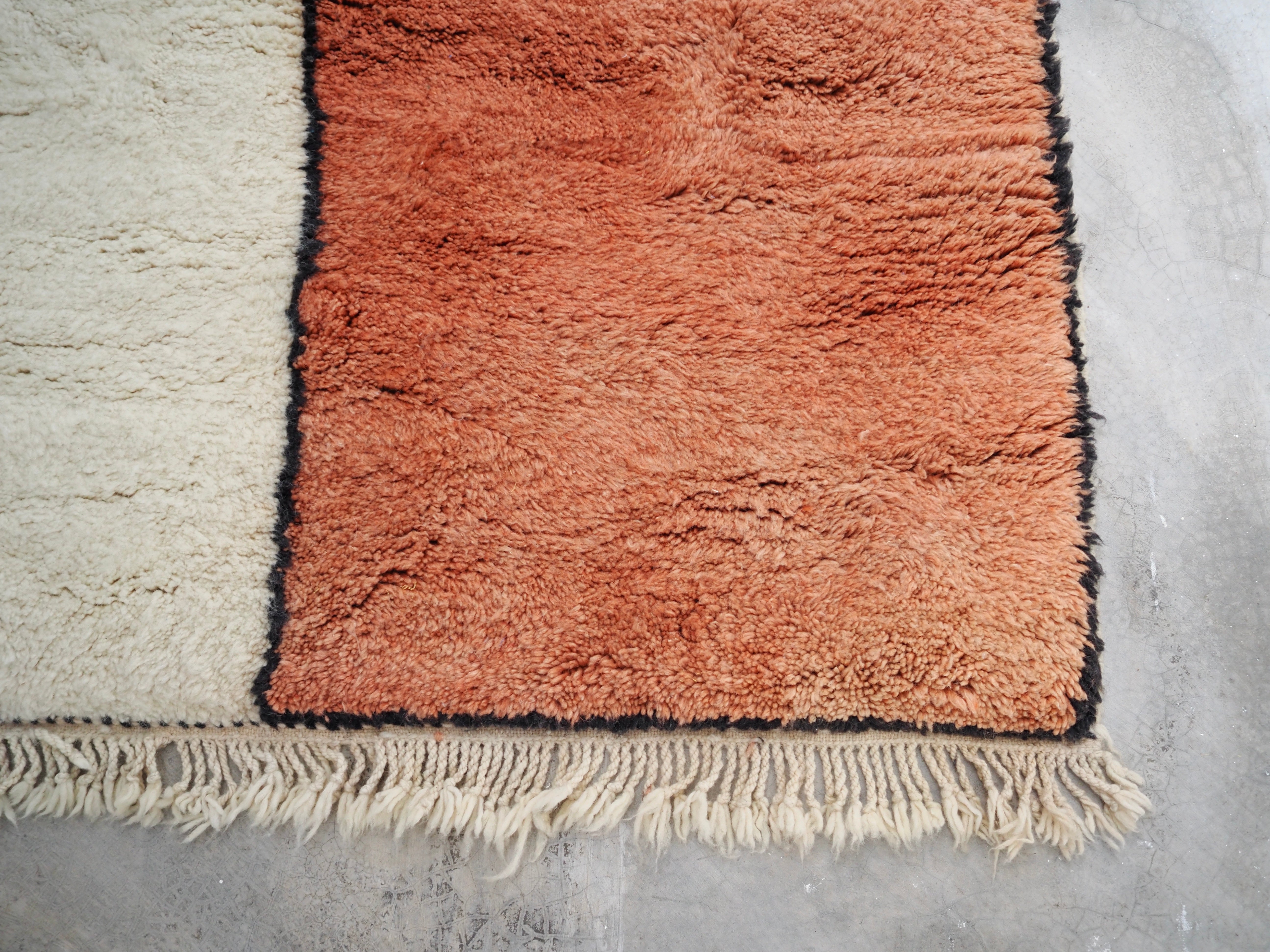 Fluffy Woven Rug Fattih – The Weavery Shop