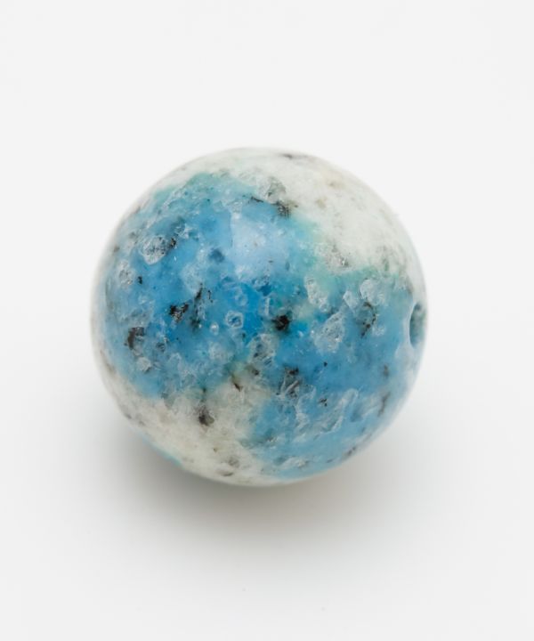 楽天市場】岩座(いわくら)公式店 [K2アズライトブルー勾玉30mm] 岩座