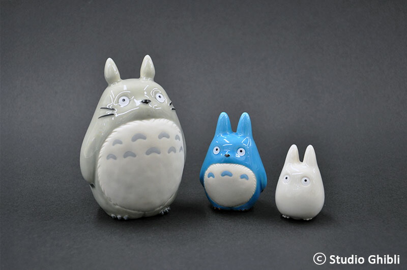 楽天市場】ジブリ グッズ となりのトトロ てのひら小トトロ じーっ小