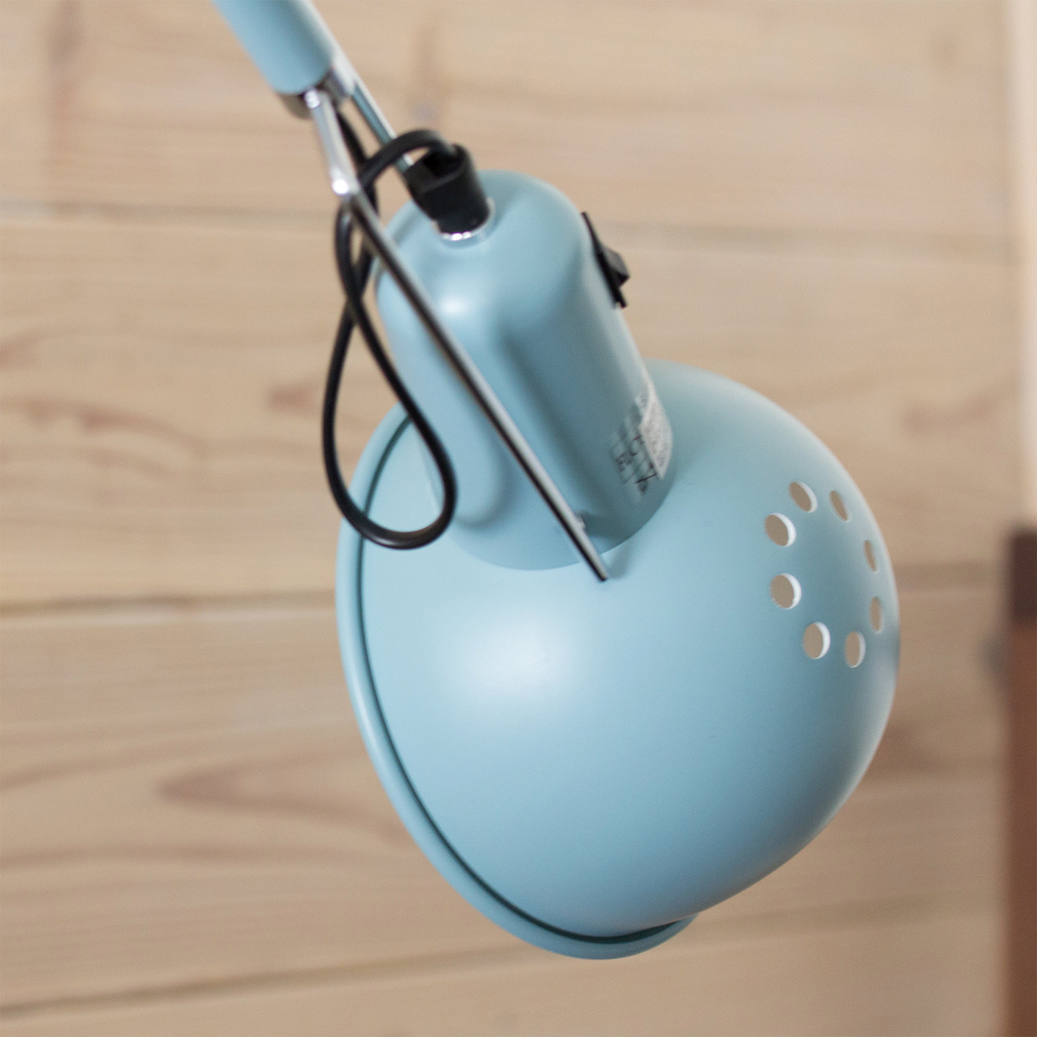 MOD.265 (カラーホワイト) | フロス(FLOS) | リグナテラス東京