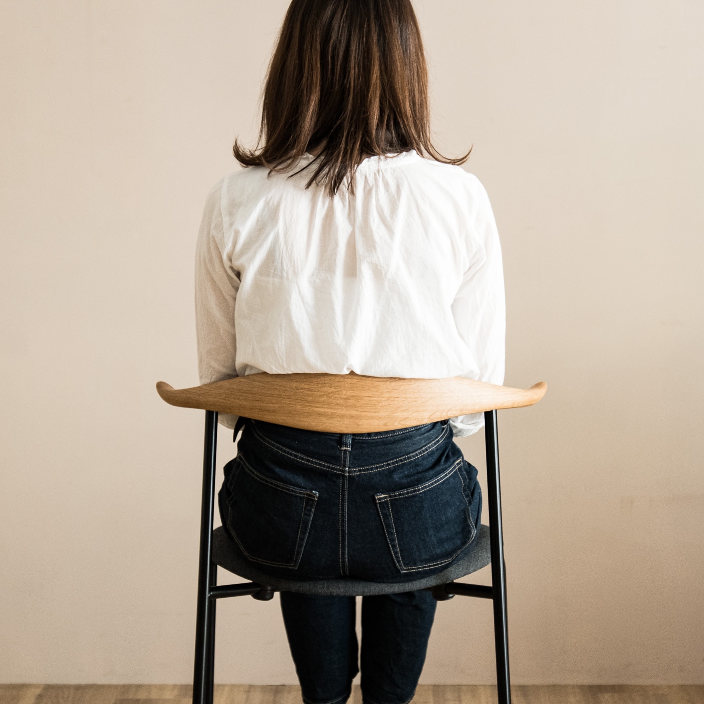 CH88P チェア(ブラック脚) (樹種 / 塗装オーク材：ブラックカラー