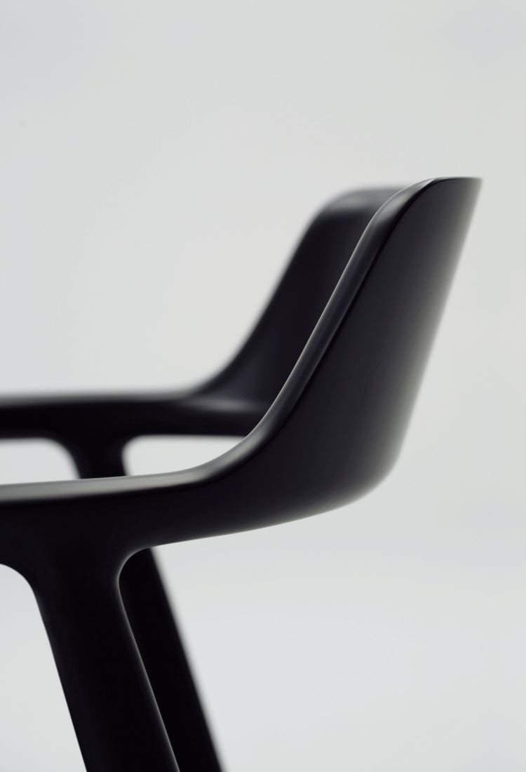 ヒロシマ アームチェア(板座 / オーク / ナチュラルブラック) | マルニ