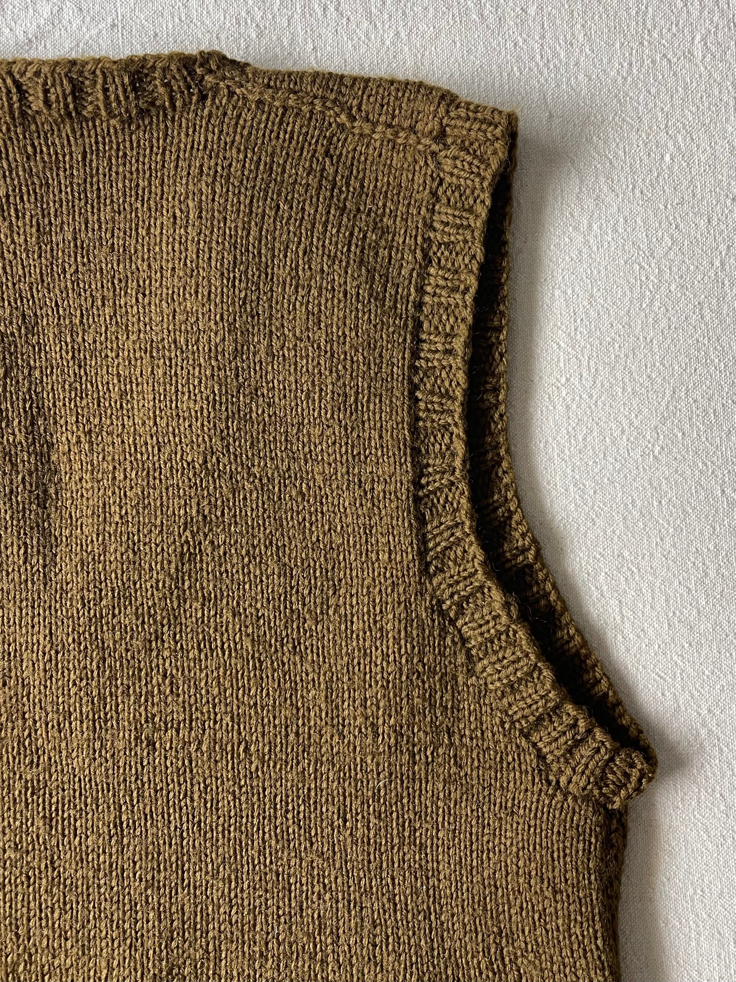 1940s American Red Cross wool sweater vest – Century Flowers Vintage