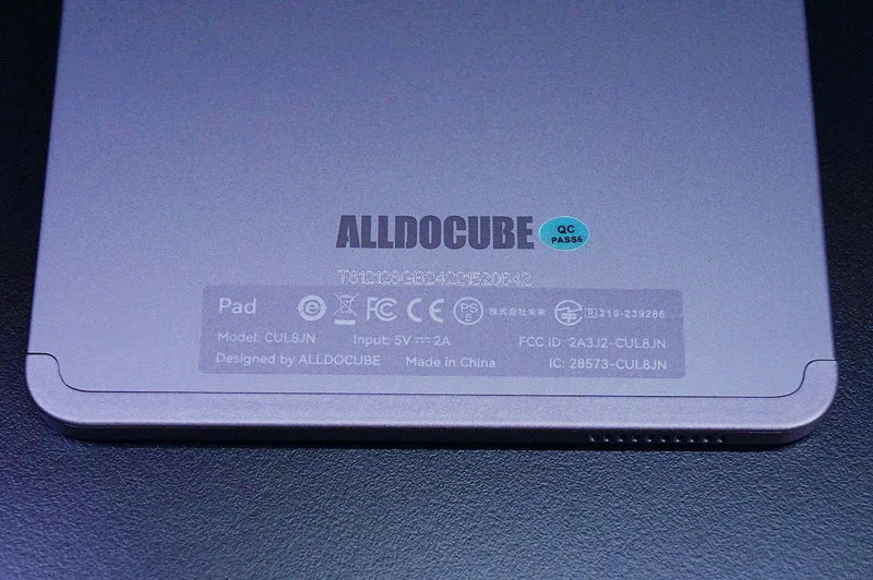 ALLDOCUBE iPlay60 Mini Proのレビュー！持ち運びに最適8.4インチ