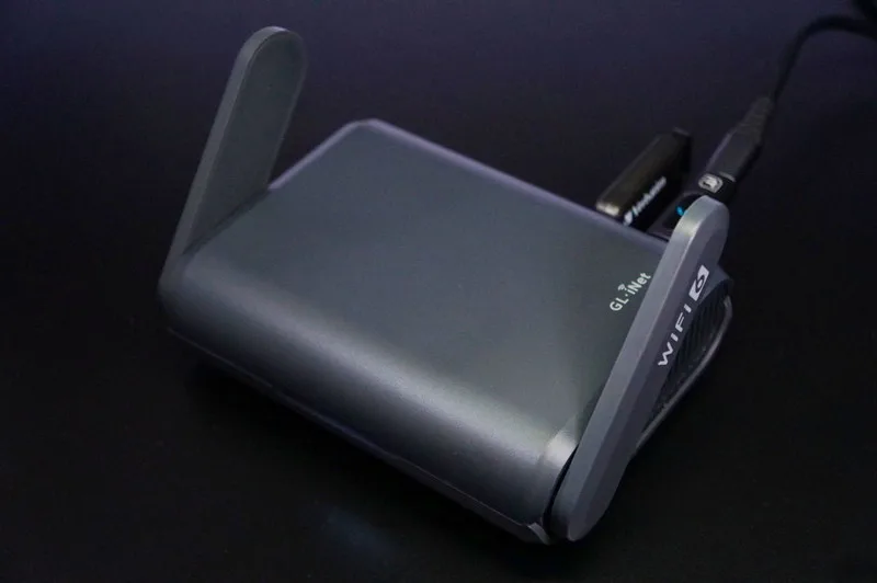 トラベルルーターGL.iNet GL-AXT1800のレビュー！持ち運びできるWiFi