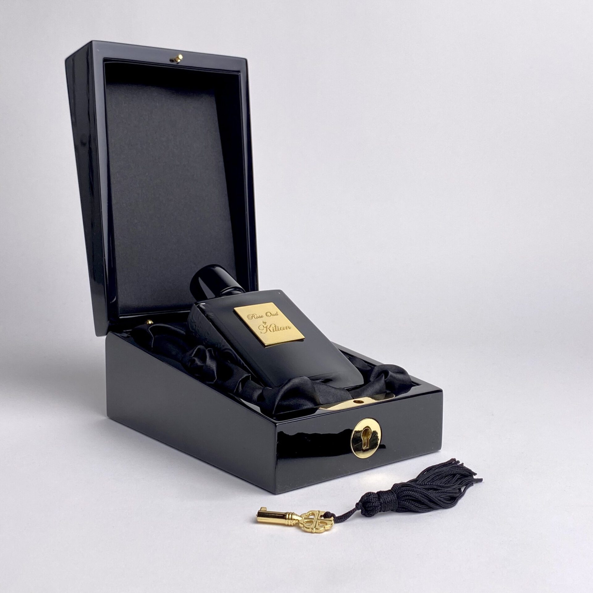 Buy By Kilian Rose Oud Eau de Parfum Online - ShopPerfume