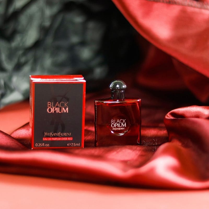 香水(女性用) YSL Black Opium Over Red 90ml Amazon.com : Black