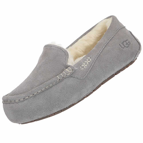 UGG Australia（アグオーストラリア） UGG アグ スリッポン モカシン