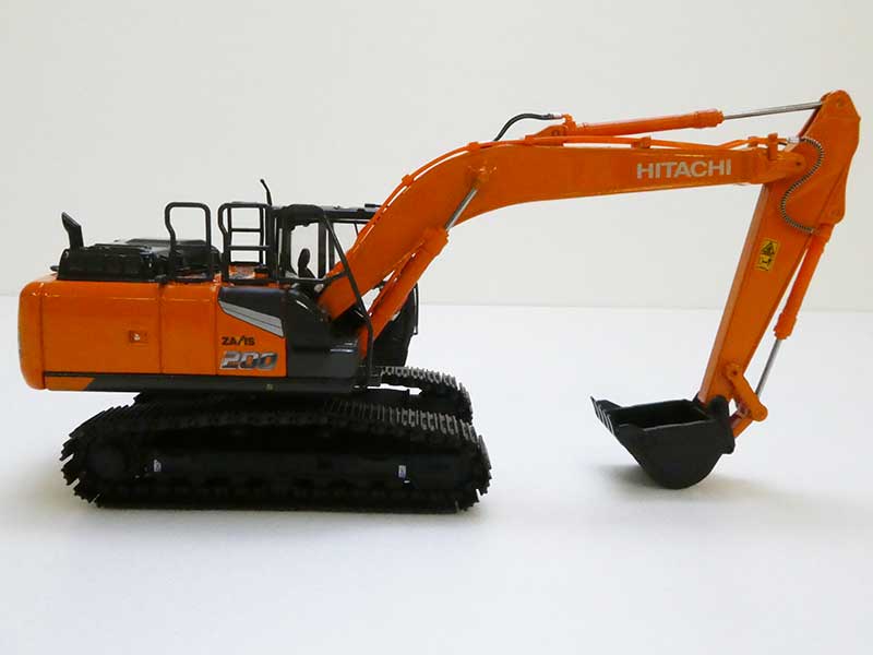 日立建機 ミニチュア ＜ZX200-7＞ HYDRAULIC EXCAVATOR 1/50スケール