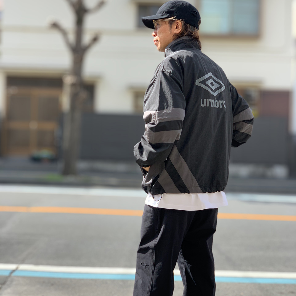 umbro（アンブロ） ナイロンジャケット トラックジャケット NYLON