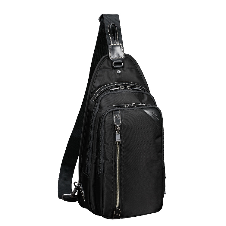 ultima TOKYO（ウルティマトーキョー） エース公式 ボディバッグ