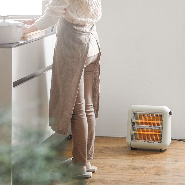 0（プラスマイナスゼロ） 遠赤外線電気ストーブ XHS-G010 電気ヒーター