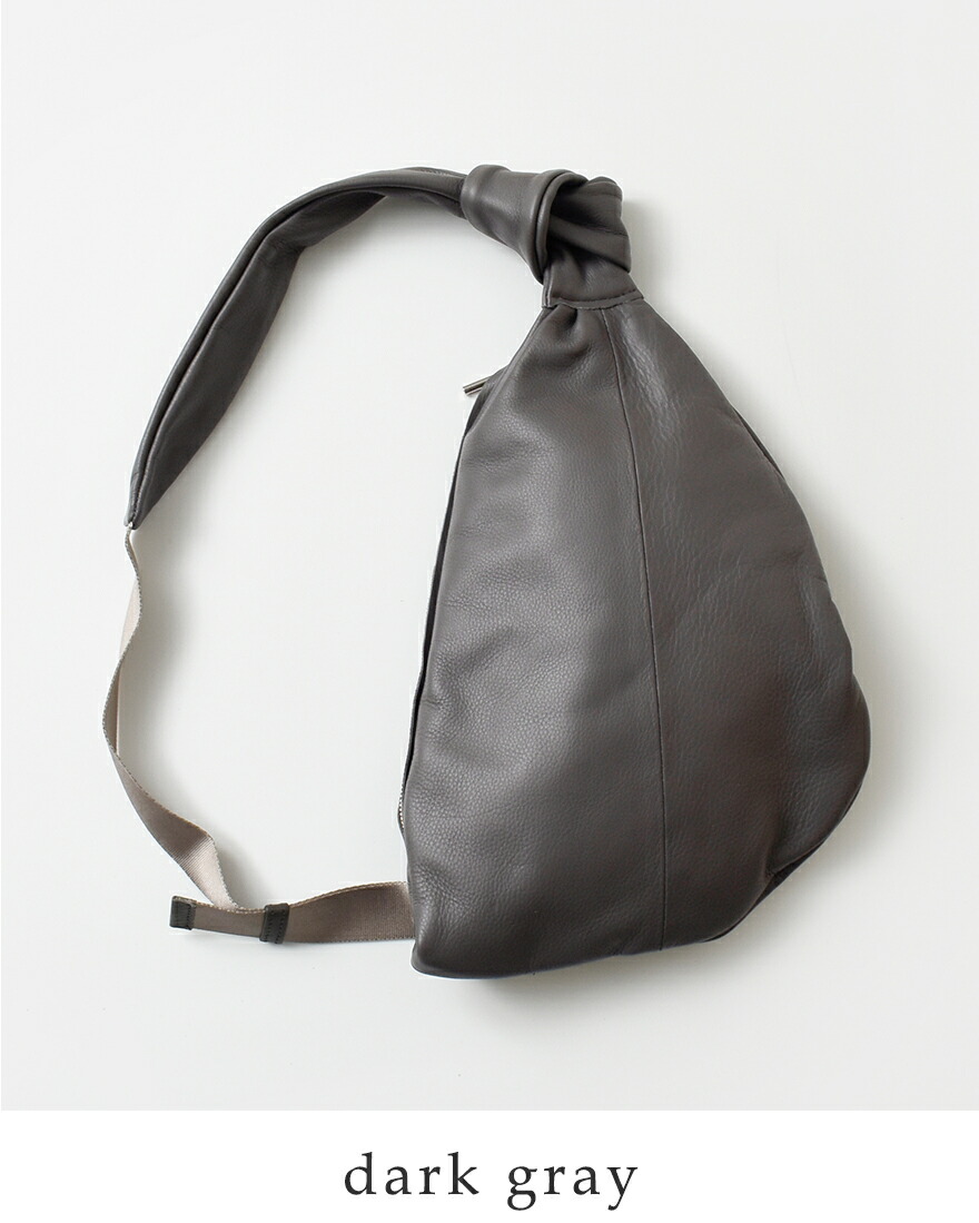 POMTATA（ポンタタ） カウレザー ボディバッグ CANDY BODY BAG candy