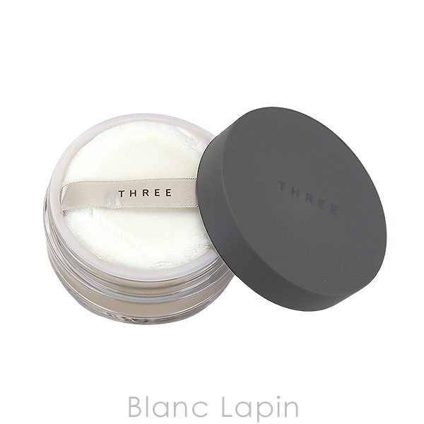 THREE（スリー） アルティメイトダイアフェネスルースパウダー グロー
