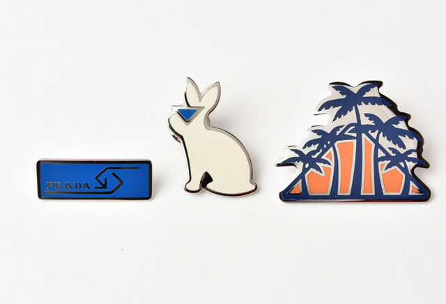 PRADA（プラダ） ピンブローチ/ピンバッジ 3点セット アクセサリー