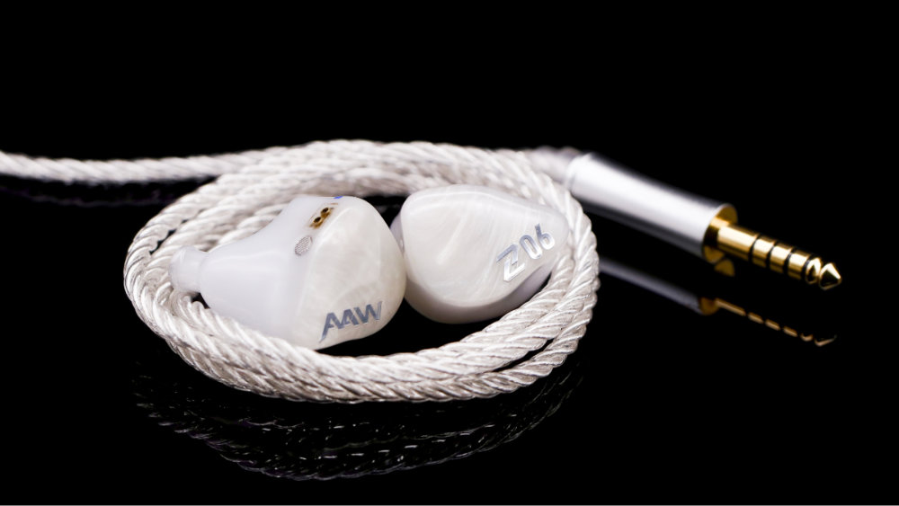 AAW Z06 Blanc Edition(Universal Fit) 有線イヤホン カナル型 リ