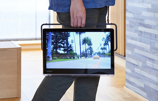 Panasonic（パナソニック） ポータブルテレビ UN-10E11-W [10V型