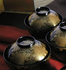 宮内庁御用達 漆器 山田平安堂】吸物椀 菊に忍 （ 輪島塗：5客組