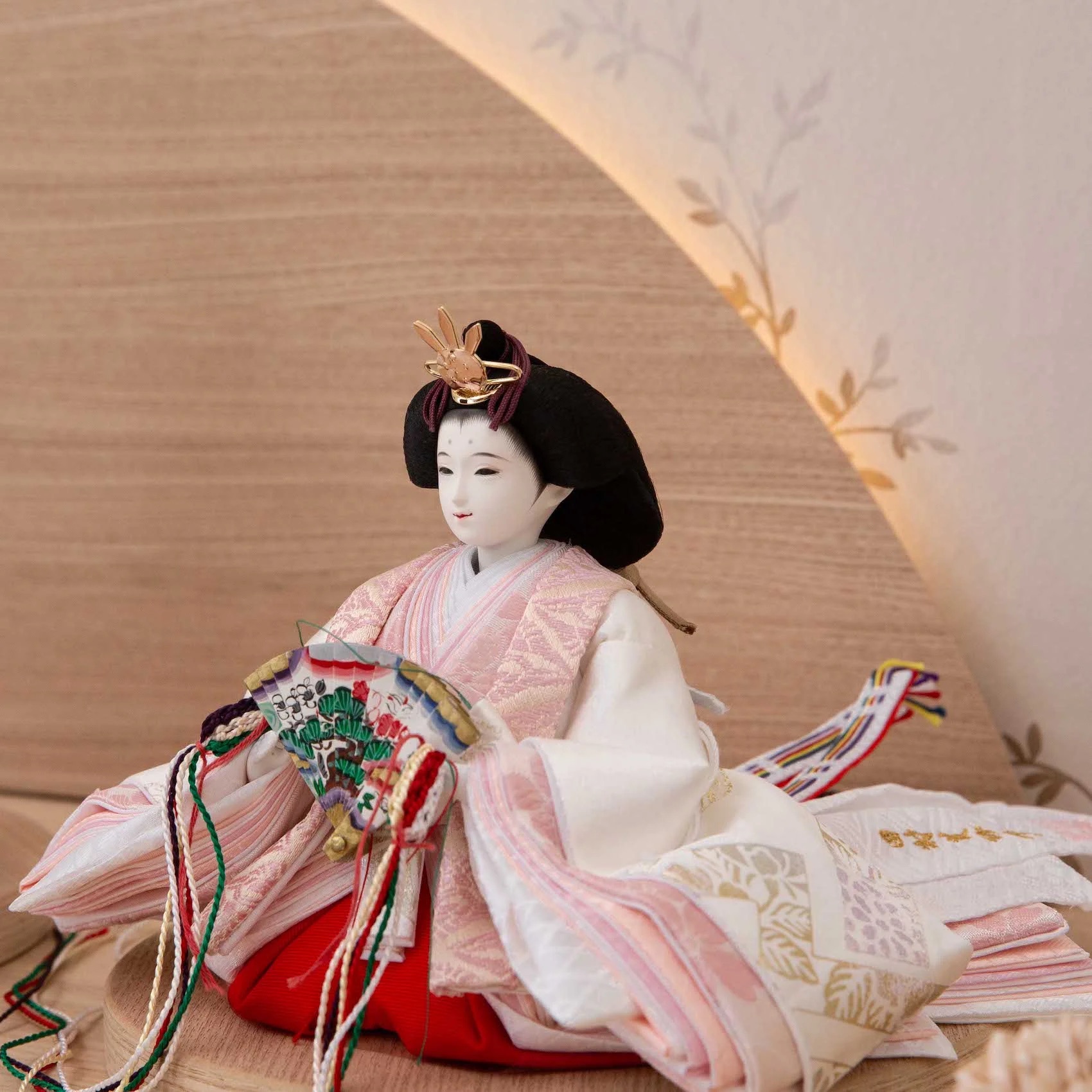 雛人形 おしゃれ インスタ モダン 京十一番(三五) 金彩 LED屏風 田村