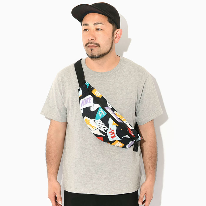 NIKE（ナイキ） ウエストバッグ ペナント トス ヘリテージ ウエスト