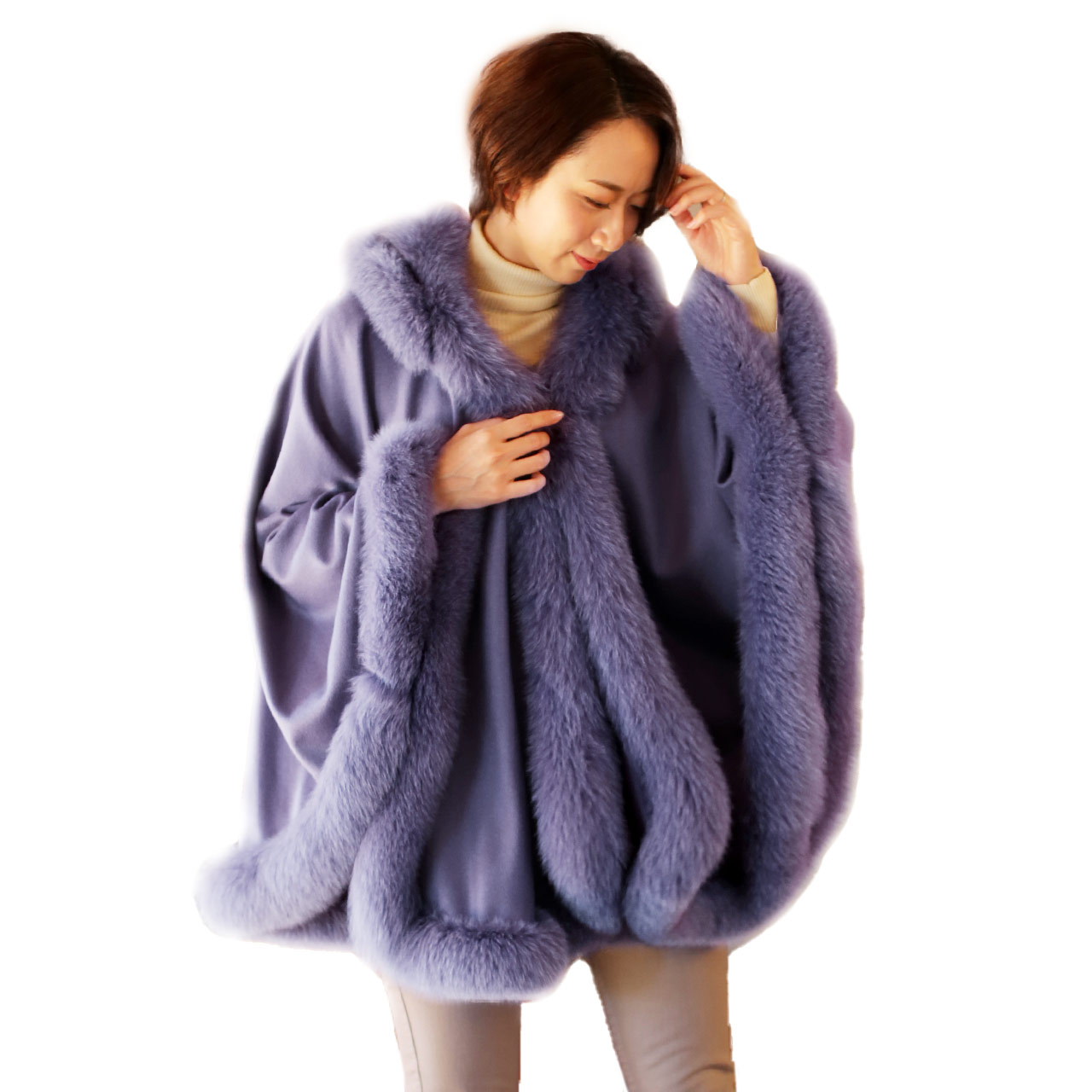 PIACENZA（ピアチェンツァ） カシミヤ ケープ SAGA フォックス ファー