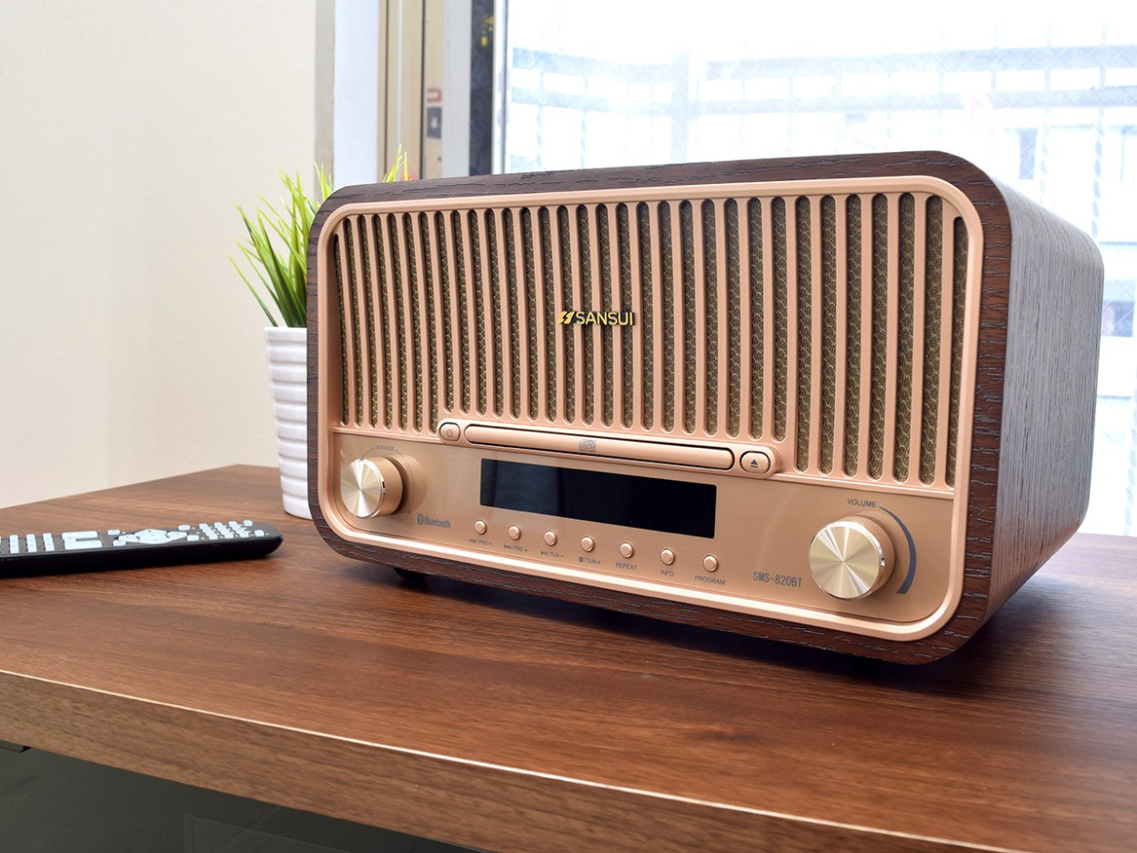人気のレトロデザイン・コンポ「SMS-820BT」が大幅パワーアップ
