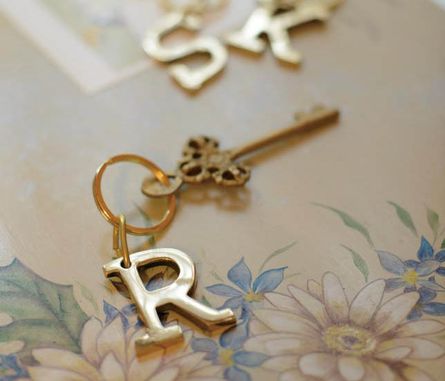 TOSSDICE / BamBooks the Heritage トスダイス 真鍮 イニシャル