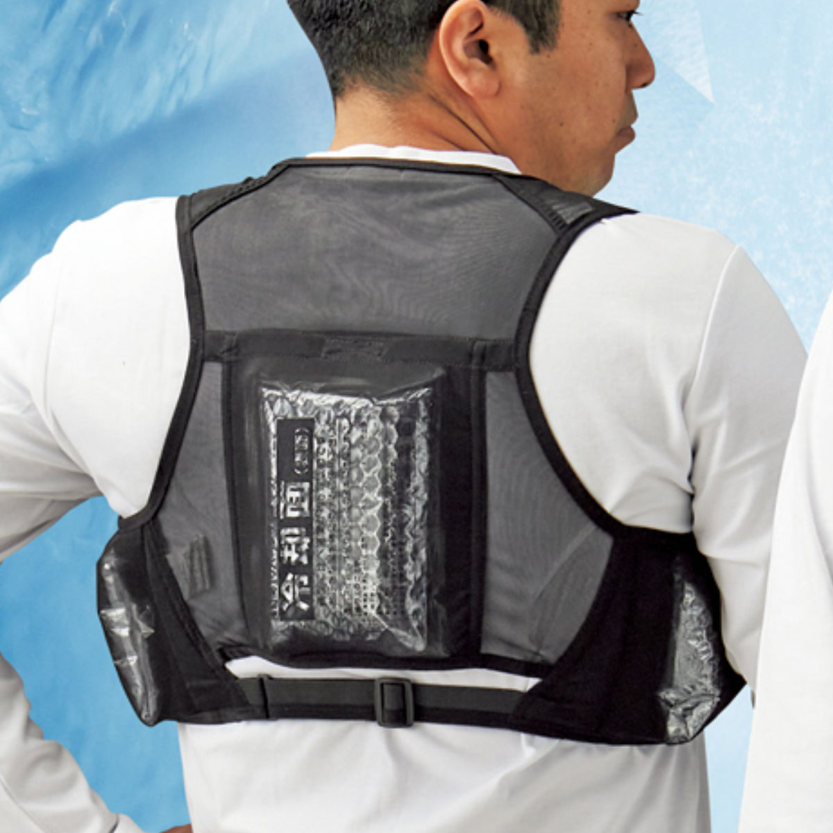 日本緑十字社 ピタッと冷却ベスト 予備保冷剤付 フリーサイズ （ 冷却