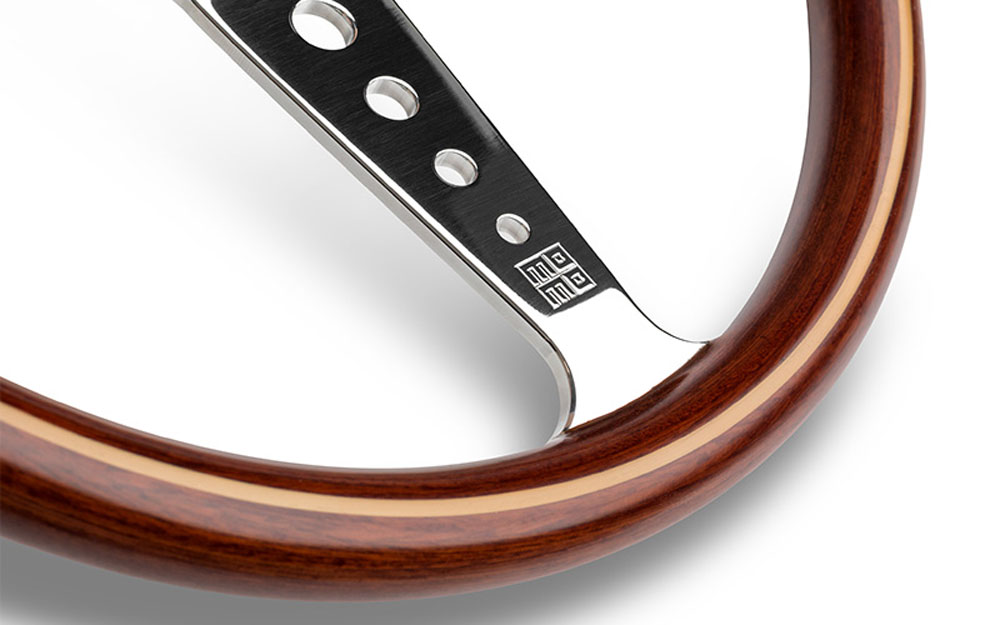 MOMO（モモ） ステアリング CALIFORNIA WOOD 360mm カリフォルニア