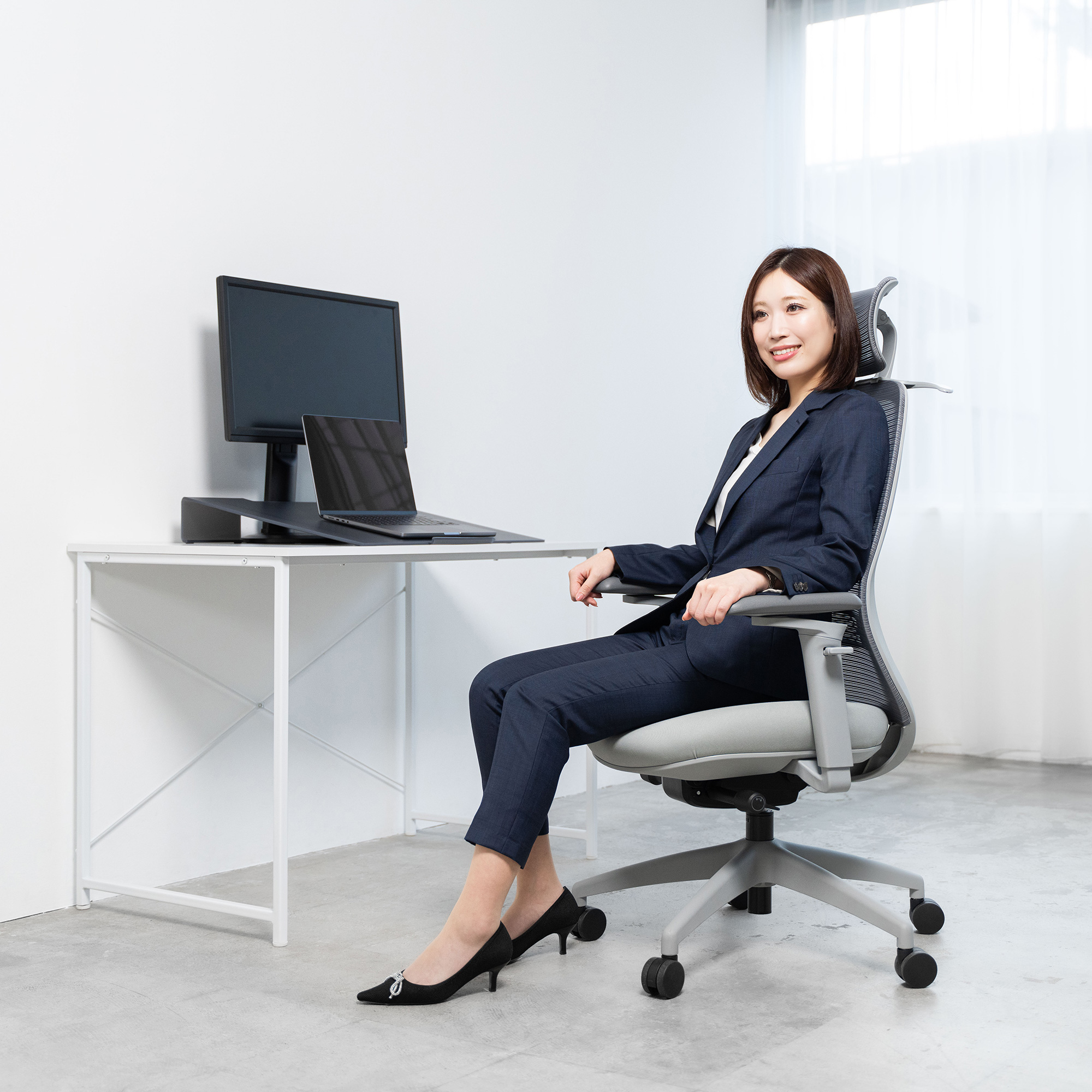 TOKIO オフィスチェア リクライニング チェア ハイバック メッシュ