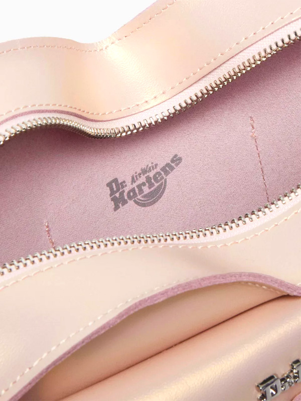 Dr.Martens（ドクターマーチン） バッグ ショルダーバッグ レディース