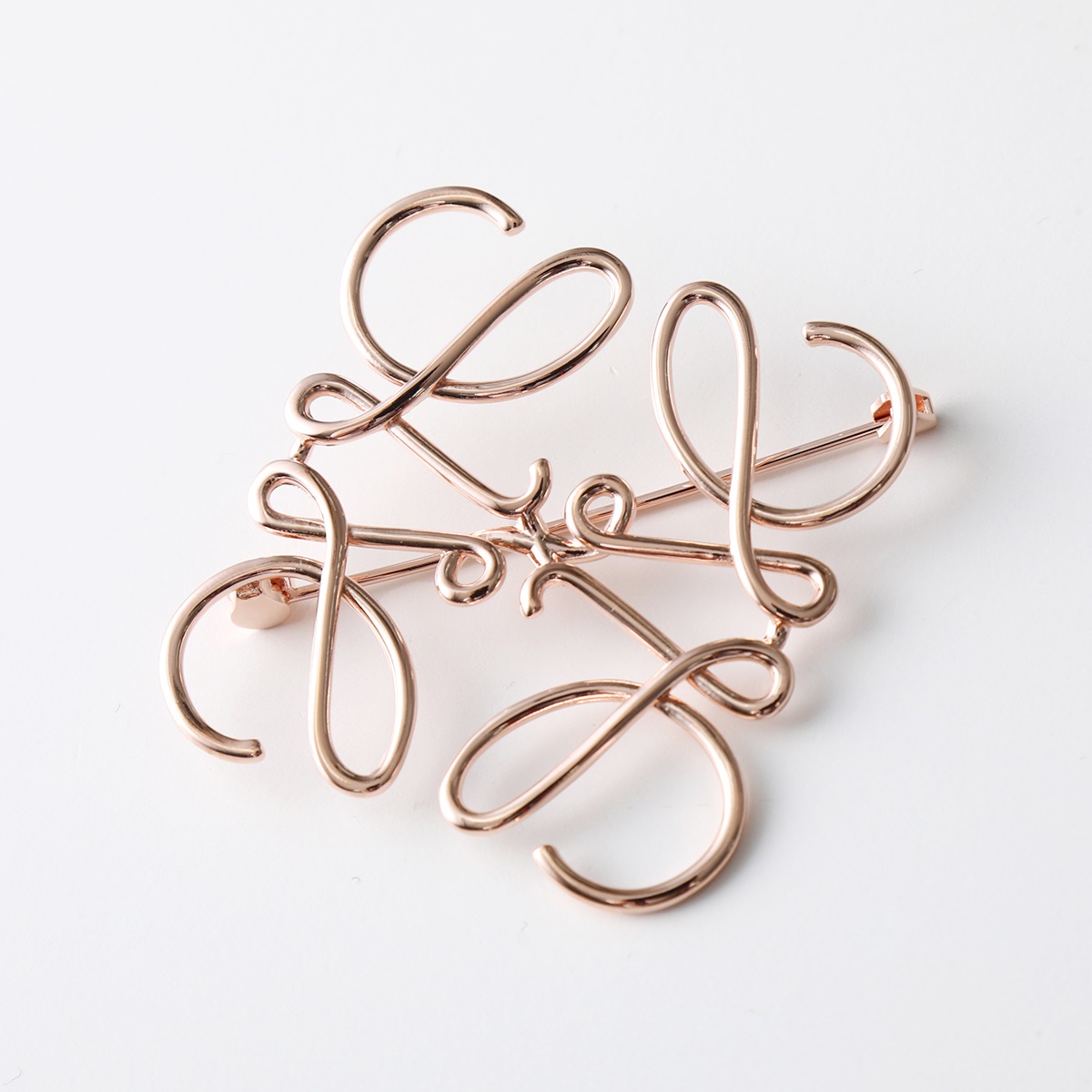 LOEWE（ロエベ） ブローチ ANAGRAM BROOCH 111.25.020 111.27.027