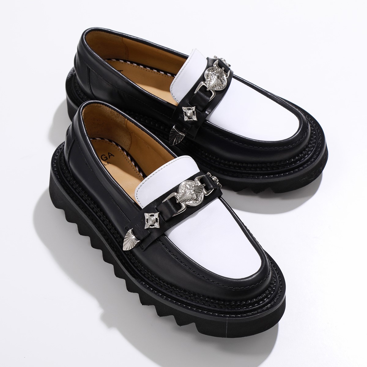 TOGA PULLA（トーガ プルラ） トーガ プルラ ビット ローファー Shark