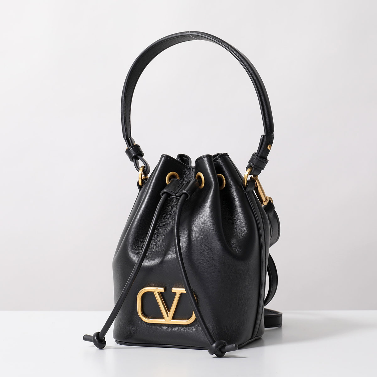 VALENTINO（ヴァレンティノ） ショルダーバッグ 4W2P0Z44VNL