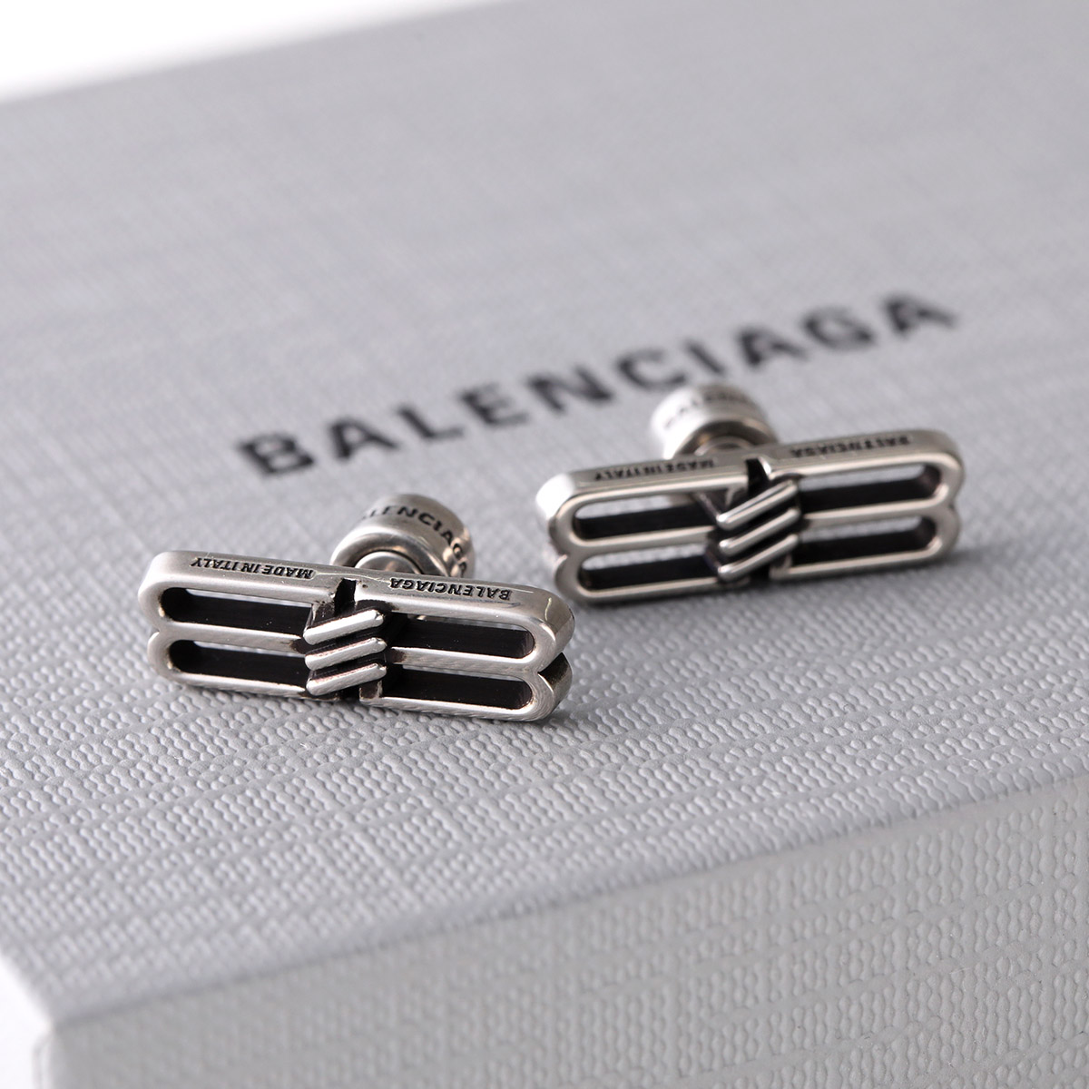 BALENCIAGA（バレンシアガ） ピアス BB ICON EARRINGS P 696221 TZ99I