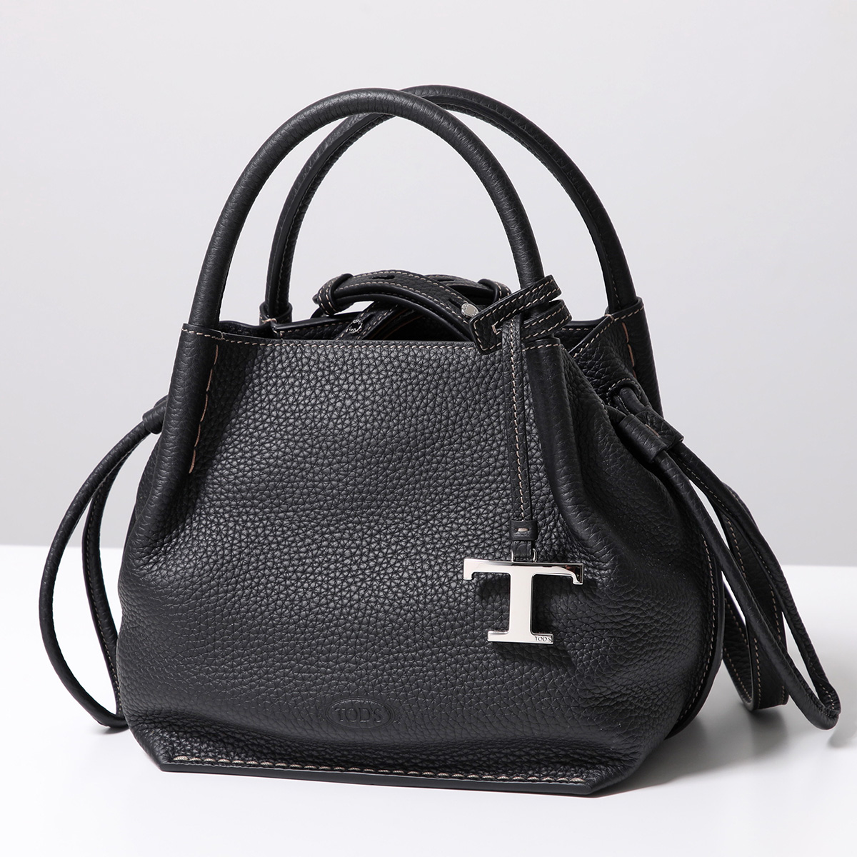TOD'S（トッズ） TODS ショルダーバッグ T TIMELESS Tタイムレス