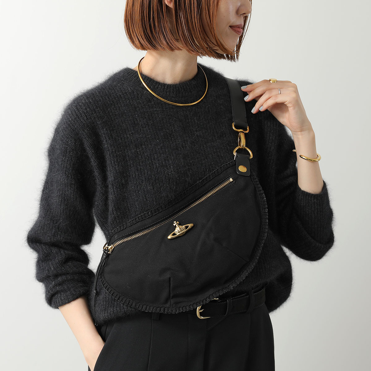 Vivienne Westwood（ヴィヴィアンウエストウッド） ボディバッグ CITY