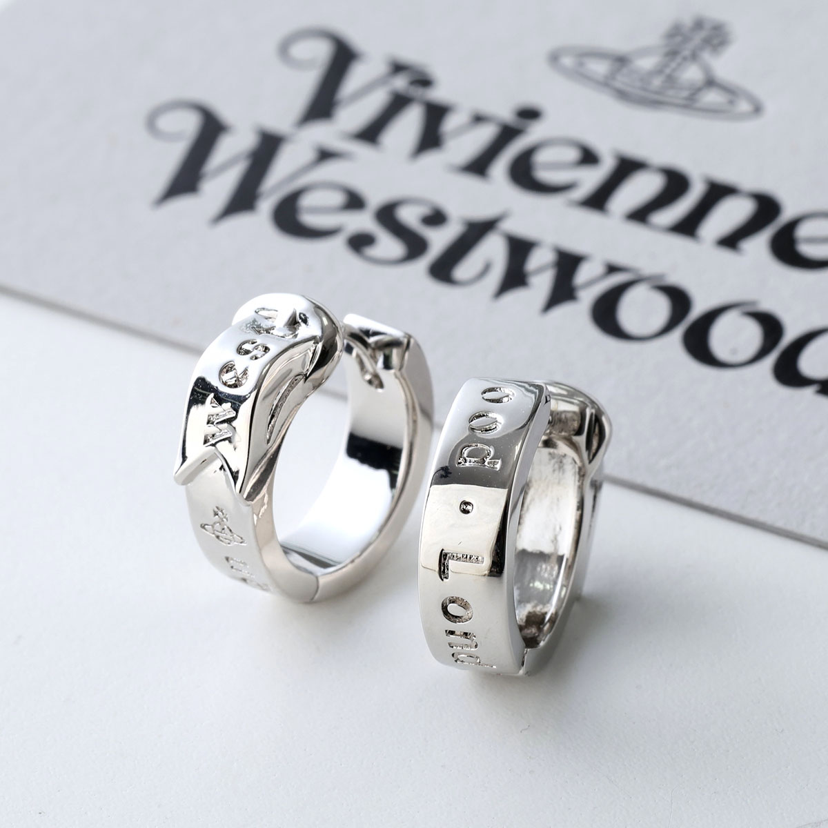 Vivienne Westwood（ヴィヴィアンウエストウッド） フープピアス BOBBY