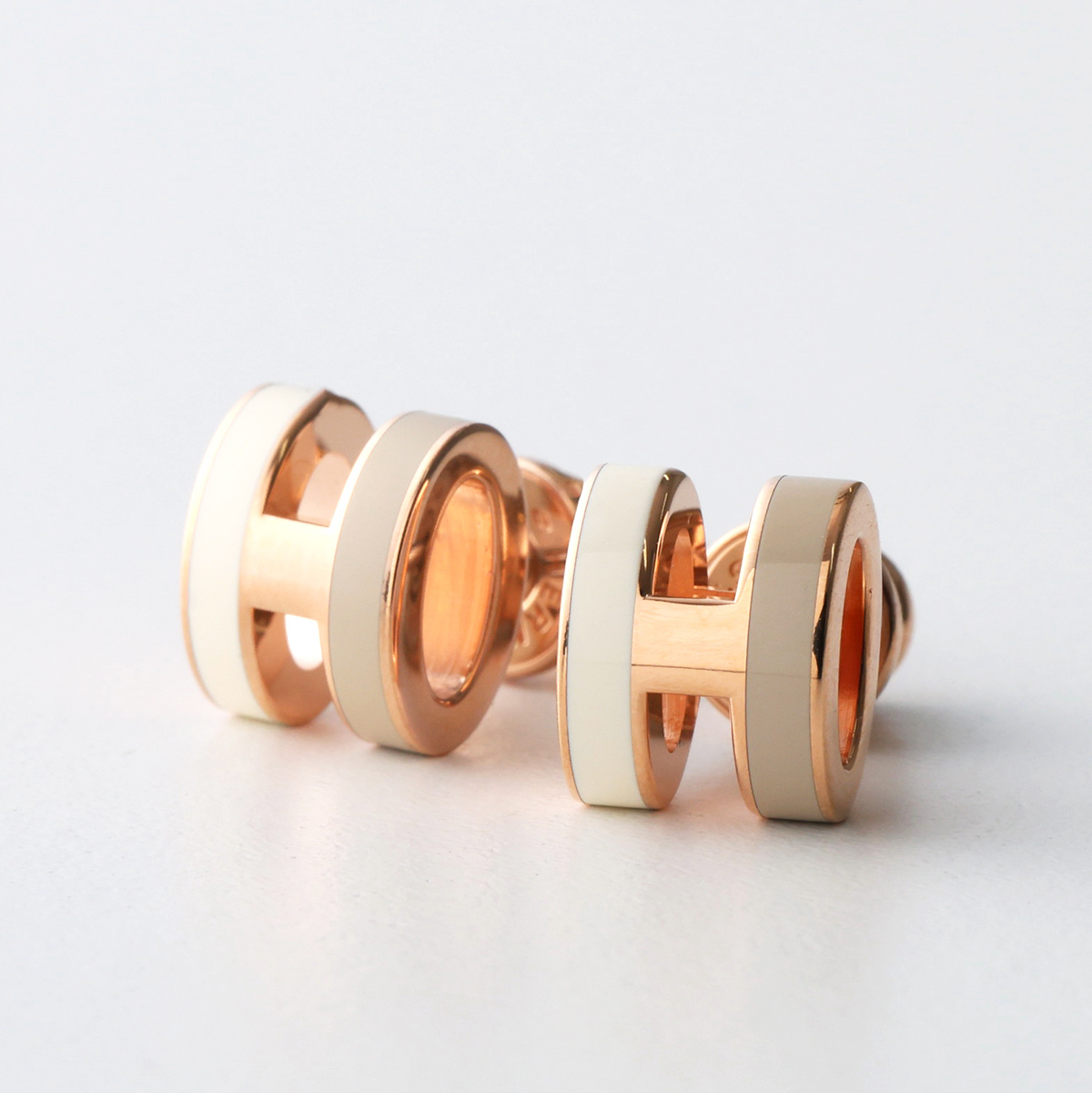 HERMES（エルメス） ピアス ポップアッシュ ミニ ロカバール Pop H