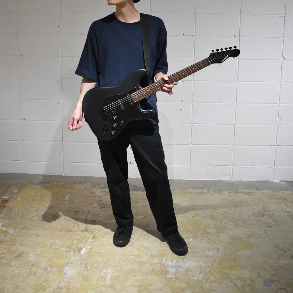 SELDER エレキギター ブラックマット仕様 STC-04 13点初心者セット