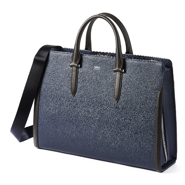 TAKEO KIKUCHI（タケオキクチ） 最大53% 3/1まで ビジネスバッグ