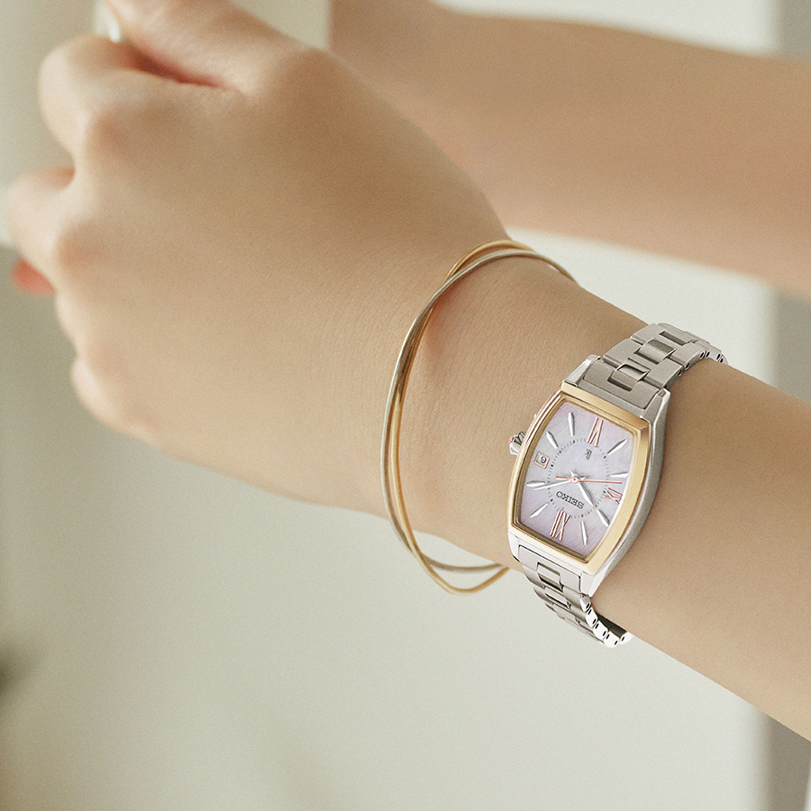 LUKIA セイコー ルキア グロウ Garnet Glow ガーネットグロウ SSQW076